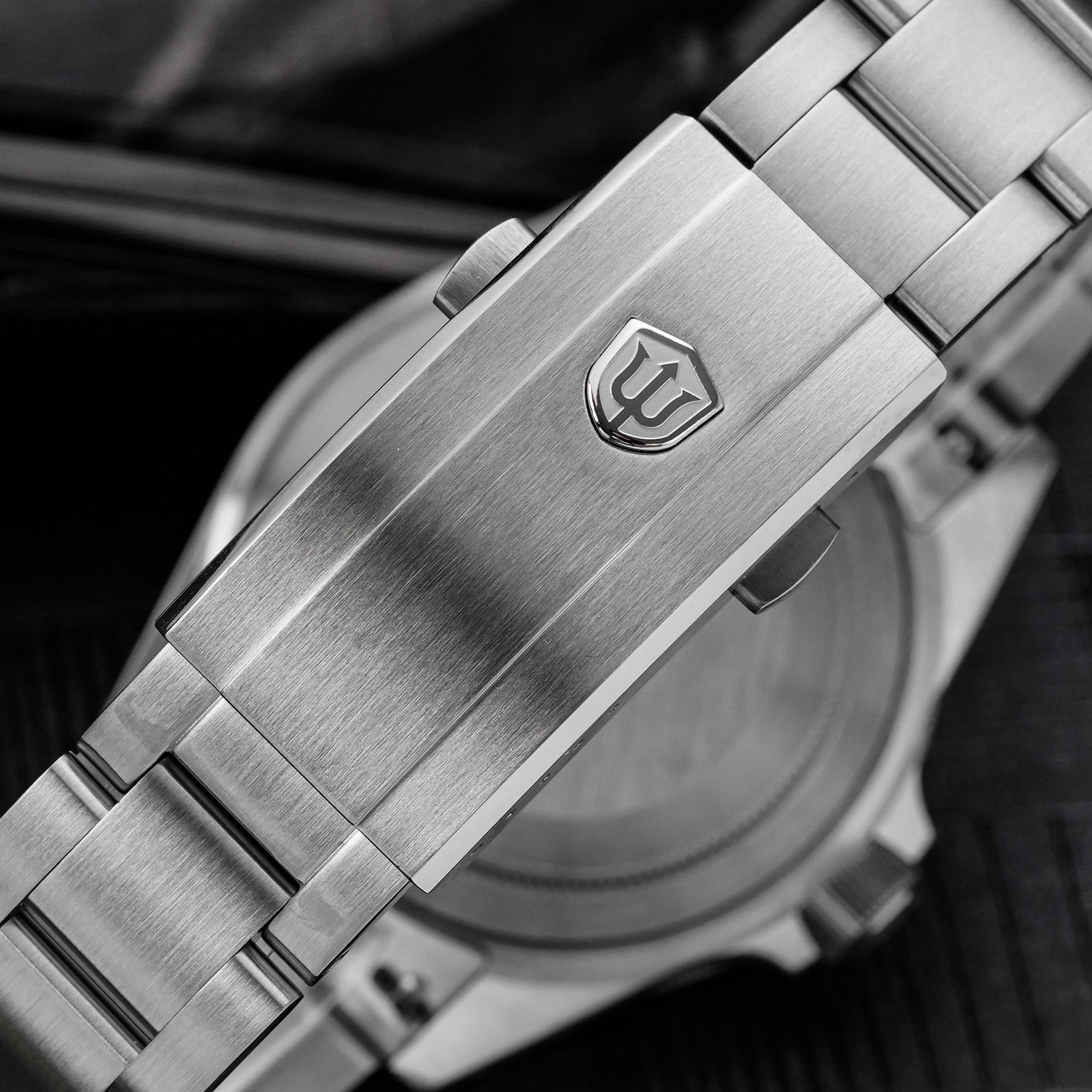 Watchdives WD1969 Pro 38 مللي  - مراجعة Rolex Watch Submariner وسعره